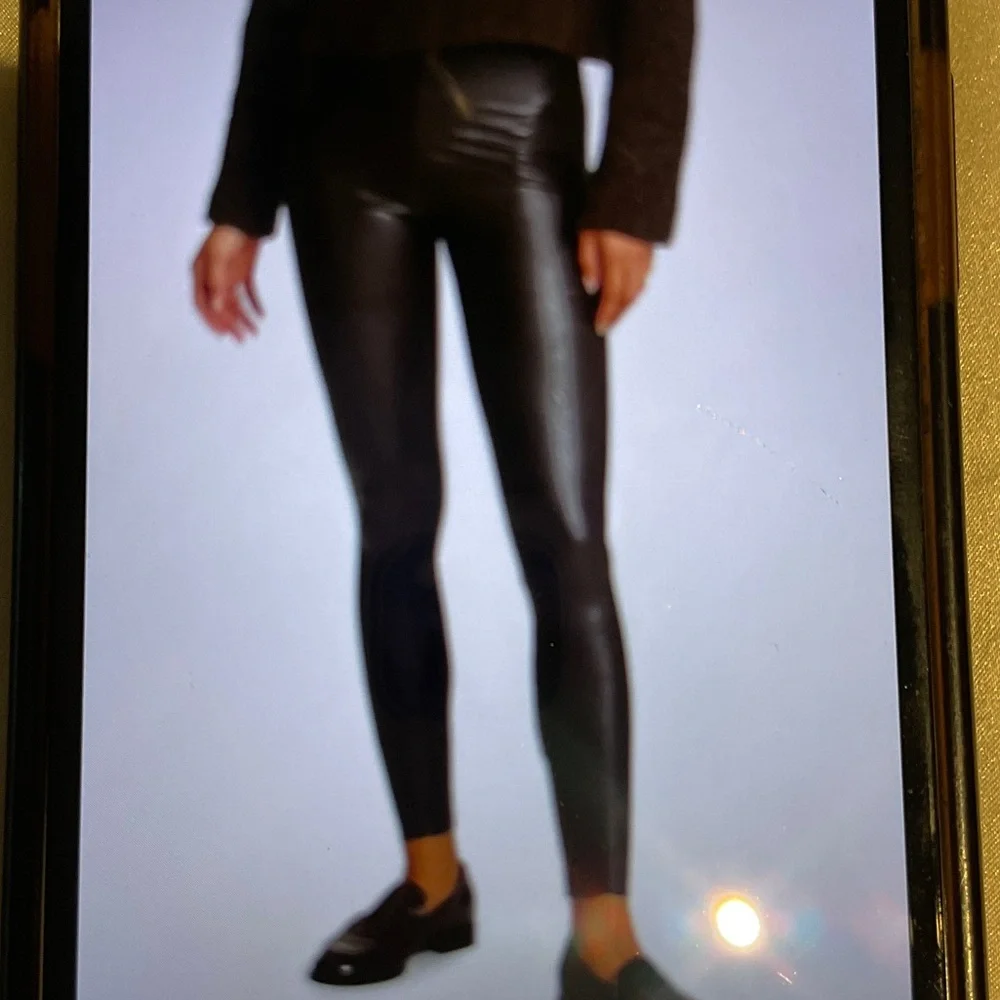Commando Control Espresso Faux Leather Leggings NWT - Picture 5 of 10
